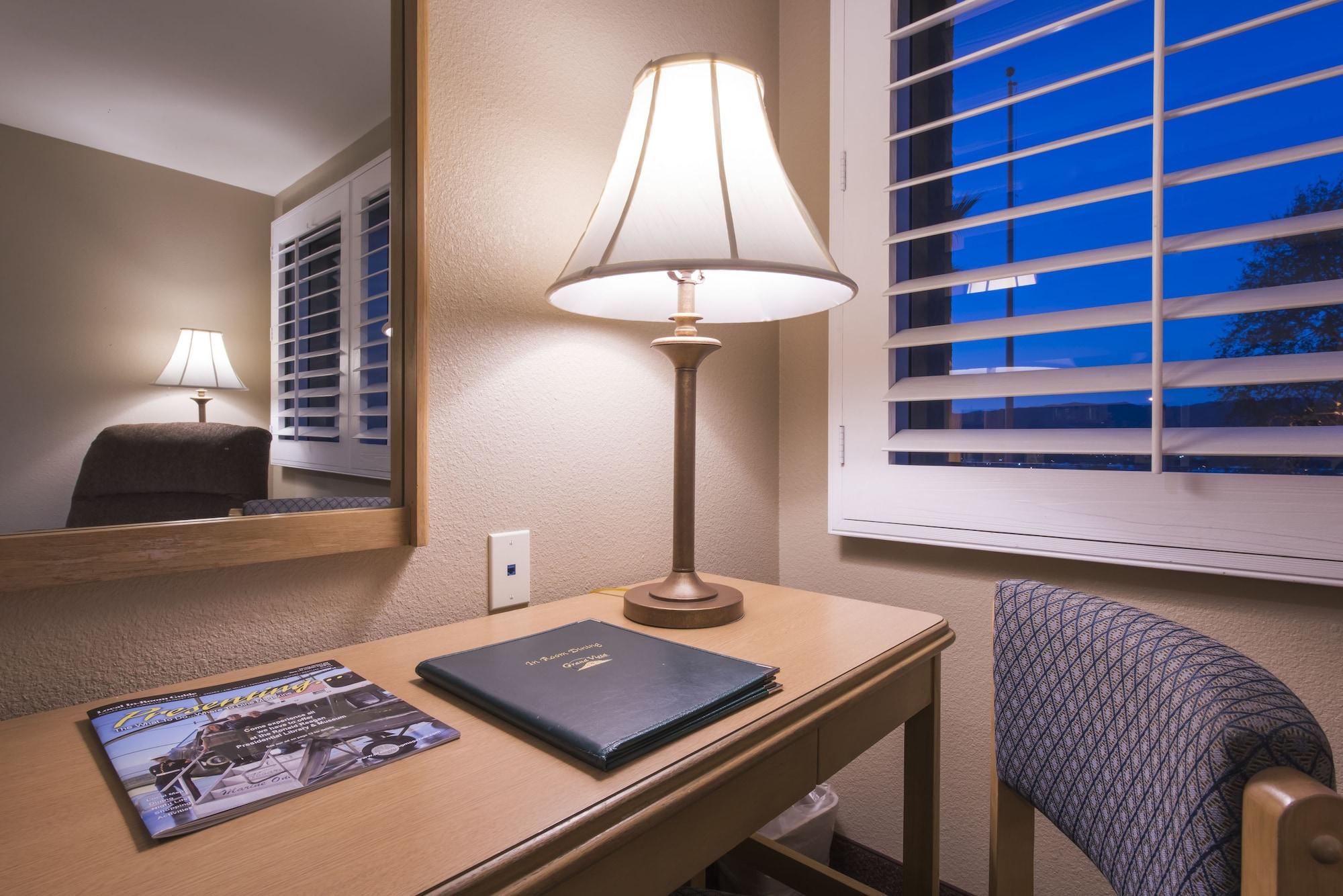 Grand Vista Hotel Simi Valley Zewnętrze zdjęcie