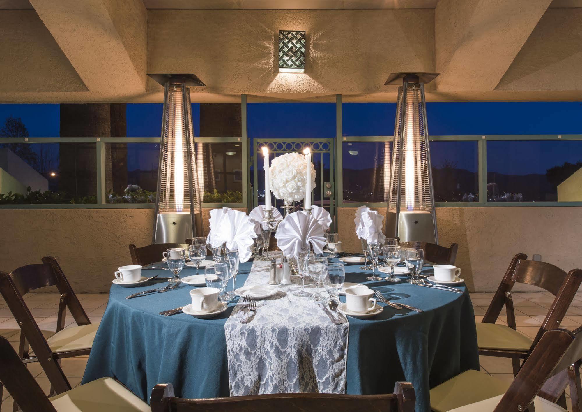 Grand Vista Hotel Simi Valley Zewnętrze zdjęcie